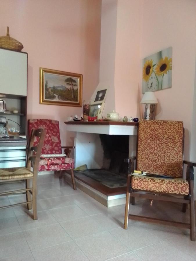 Casa Vacanze Santa Caterina Di Pittinuri  Buitenkant foto