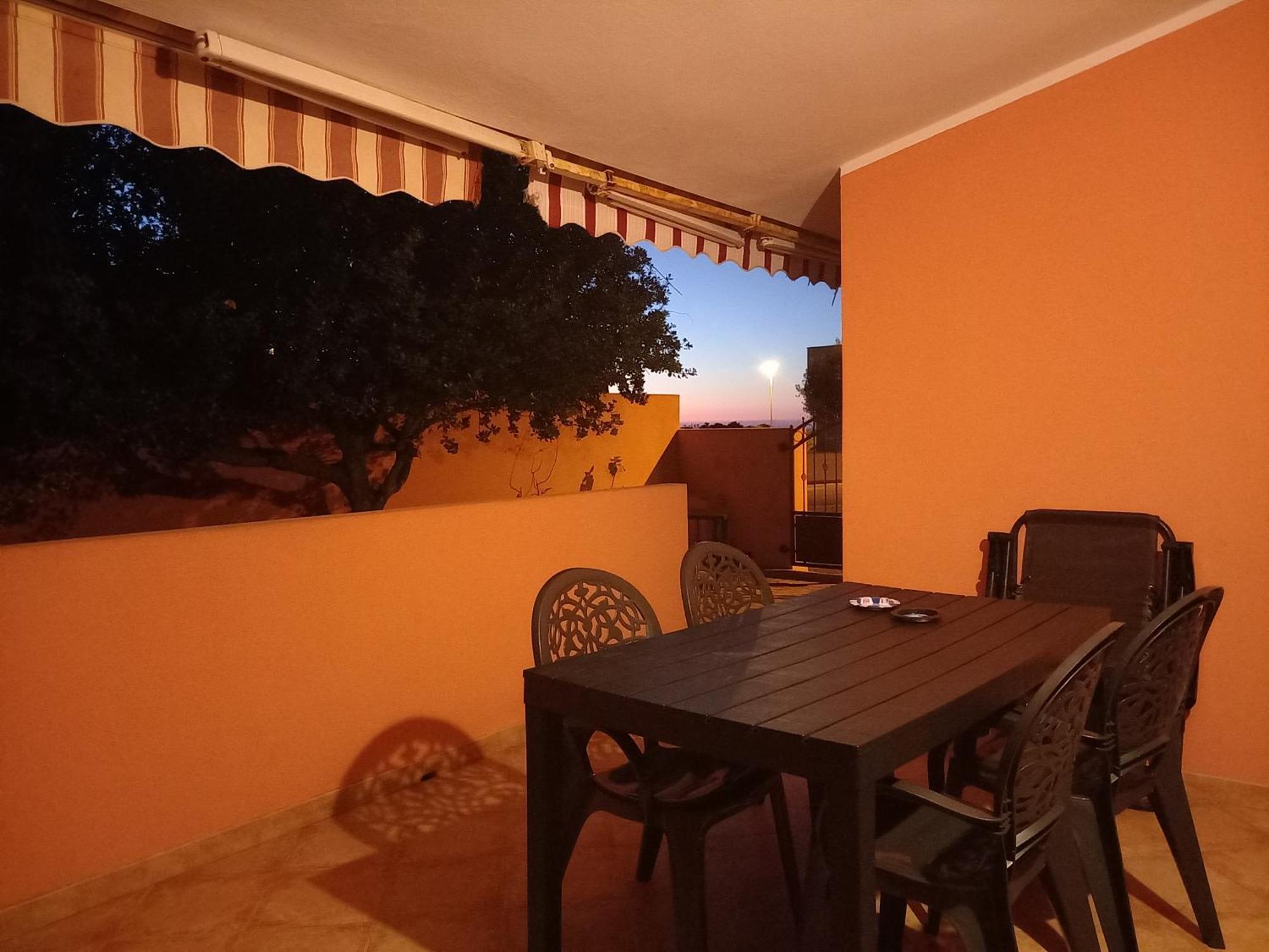 Casa Vacanze Santa Caterina Di Pittinuri  Buitenkant foto