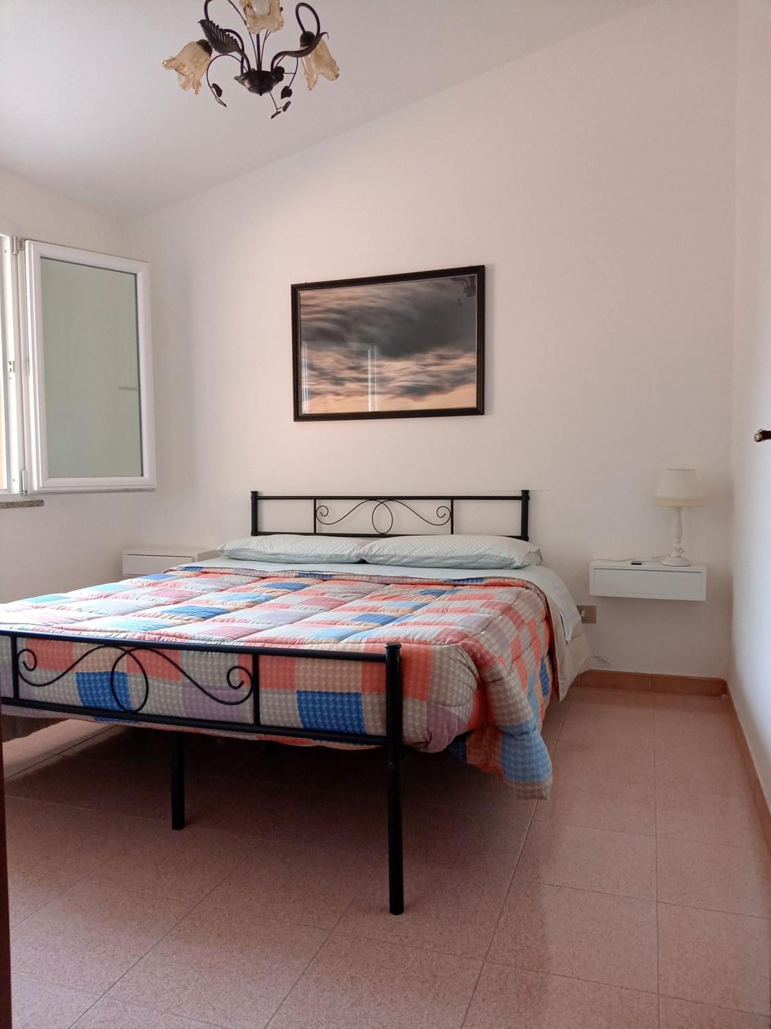 Casa Vacanze Santa Caterina Di Pittinuri  Buitenkant foto